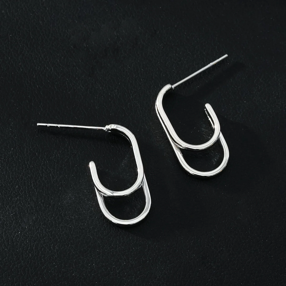 St SIMON White Gold (Silver Toned): Rounded Corners Double Rectangle Hoop Earrings - Image 3