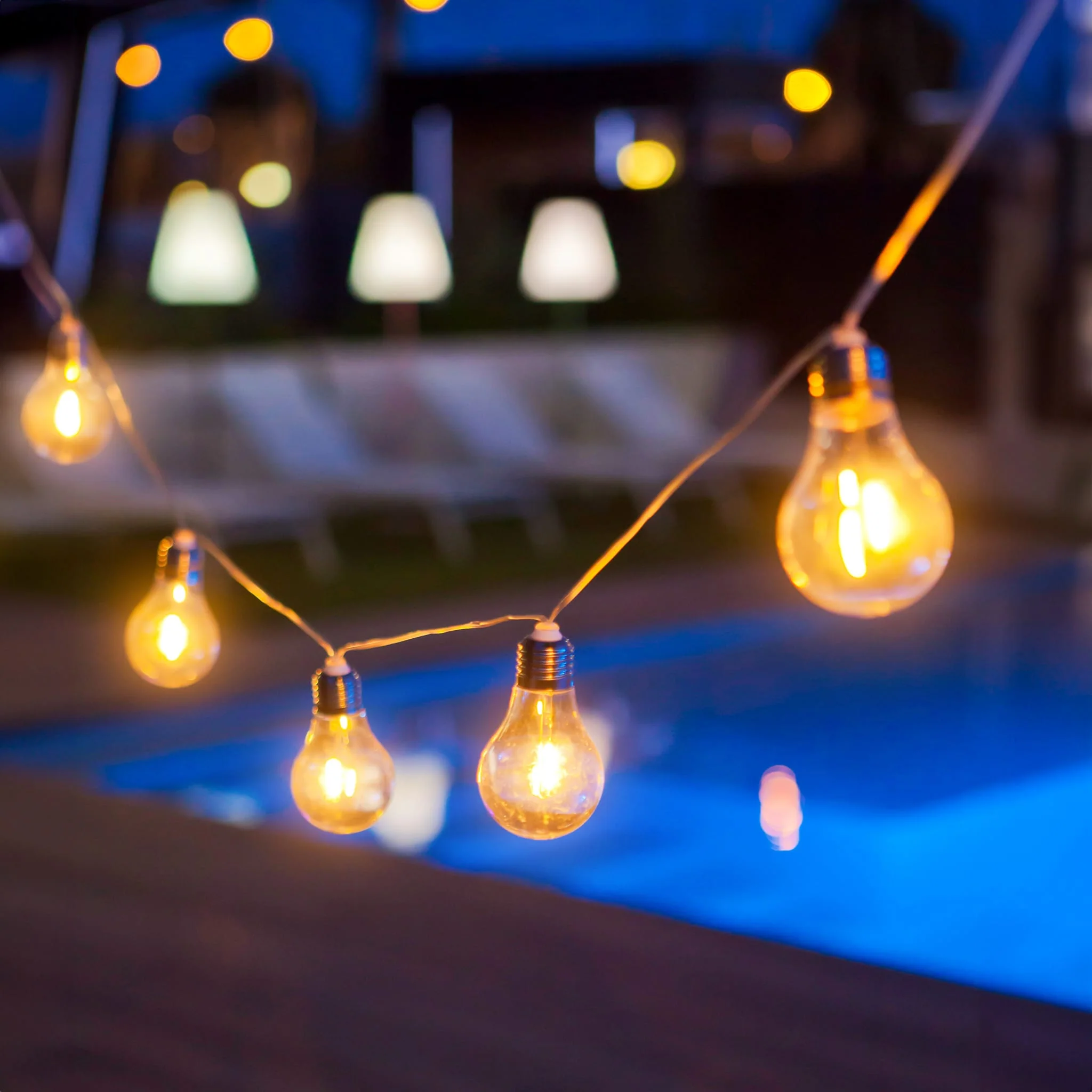 Stella<br> Solar-charged Garland - Image 4