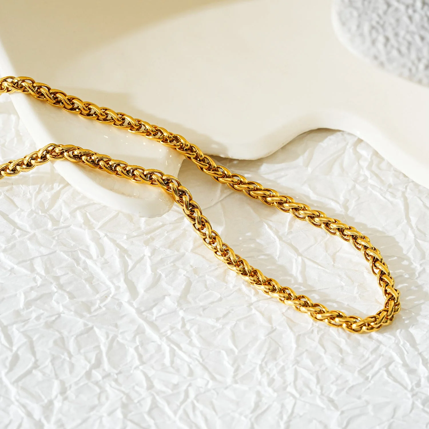 ACTON Gold: Mid Width Byzantine Chain Necklace. - Image 10
