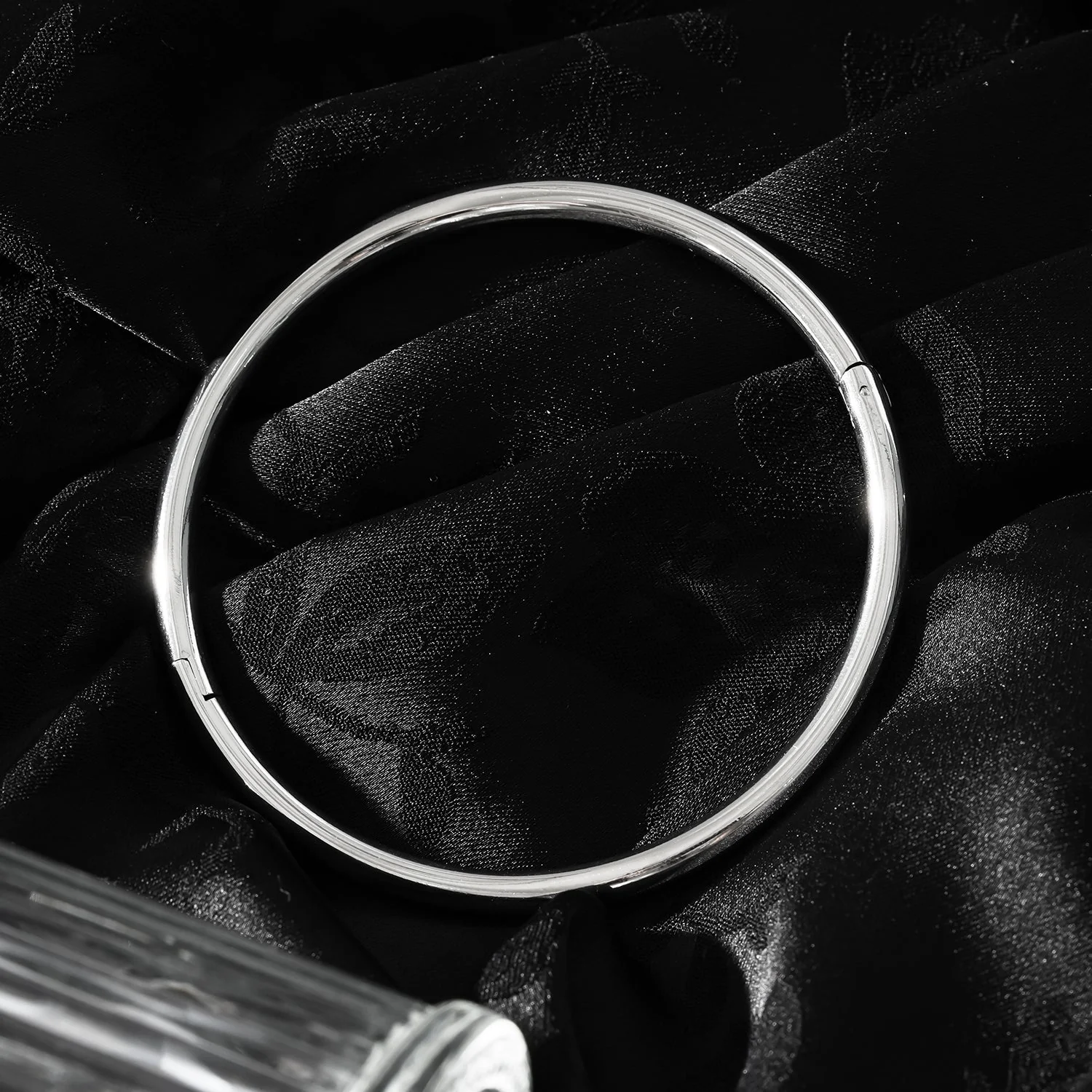 Style BARGARH: Classic Style Silver Bangle - Image 3
