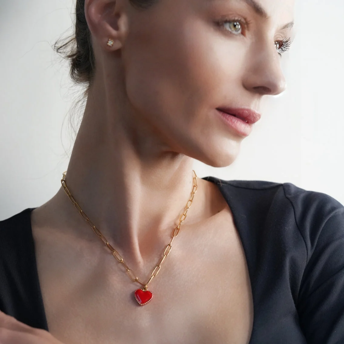 HEART ROUGE Gold: Paper Clip Chain Anchoring an Enameled Red Heart Charm - Image 4