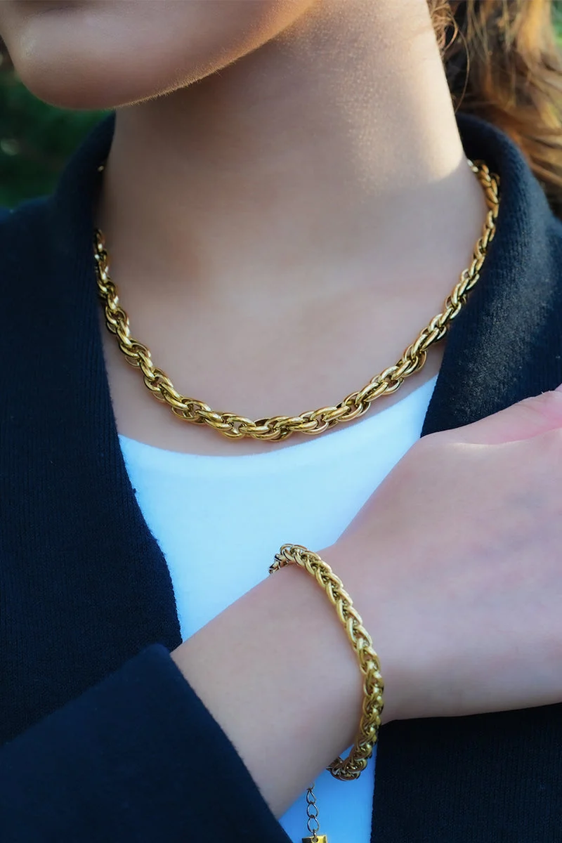 Style ISLINGTON: Chunky Intricate Multi-Link Chain Necklace - Image 6