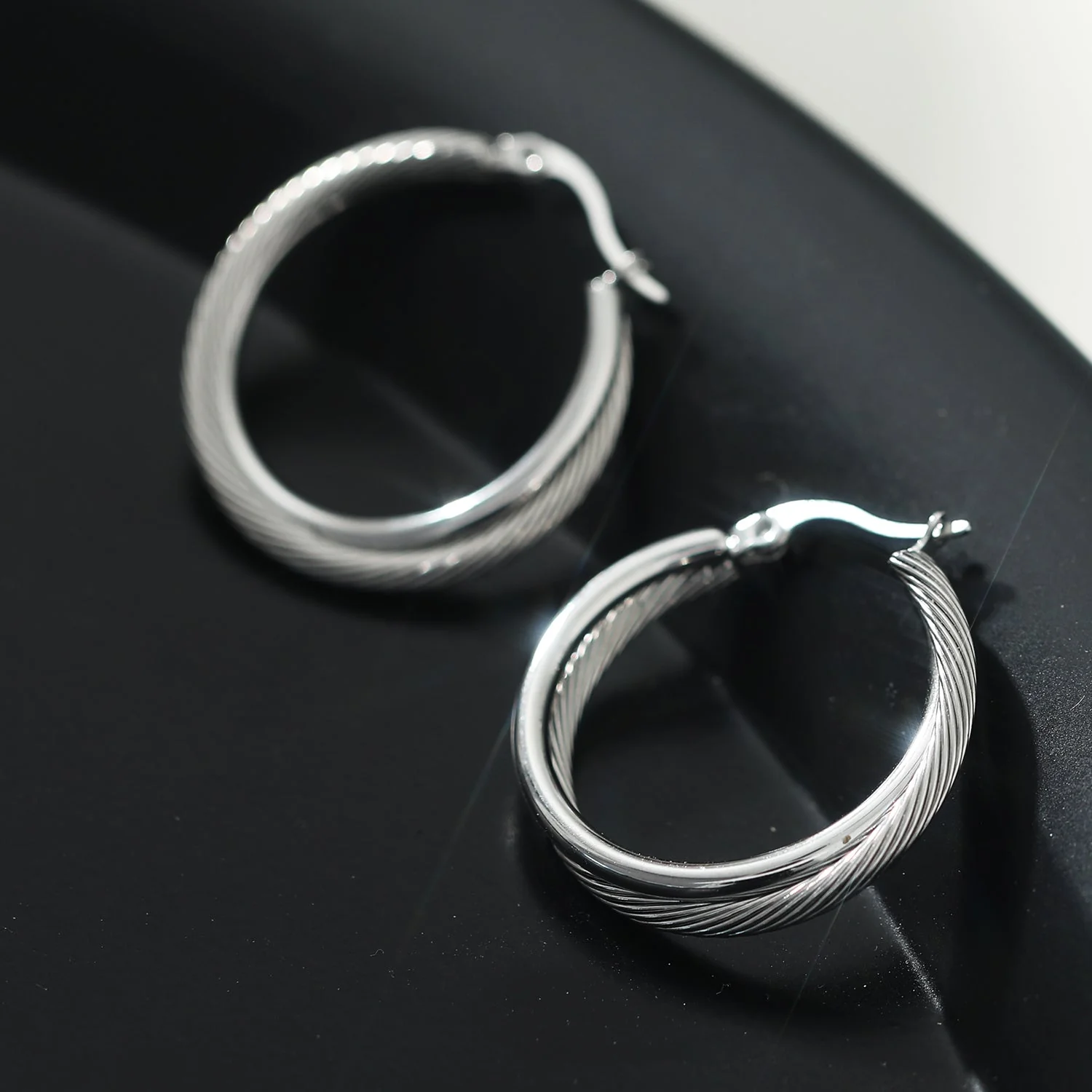 Style SAJAN: Double Hoop Silver Earrings - Image 7