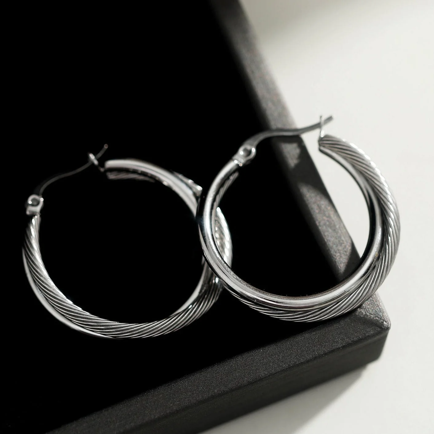 Style SAJAN: Double Hoop Silver Earrings - Image 8