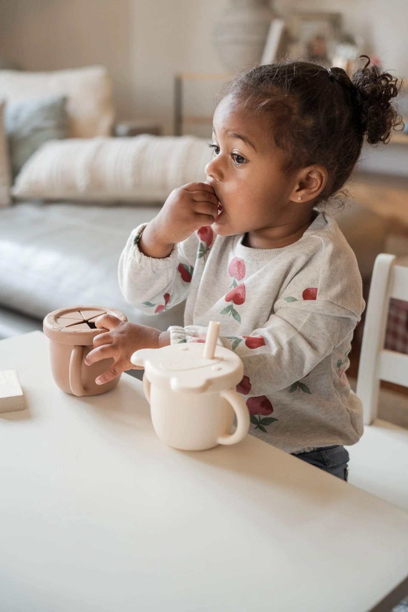 Tasse d'apprentissage 2 en 1 pour collation et liquide - Image 4