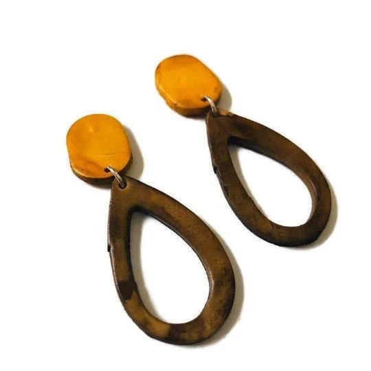Teardrop Drop Dangle Earrings in Multiple Colors- "Sandy" - Image 4