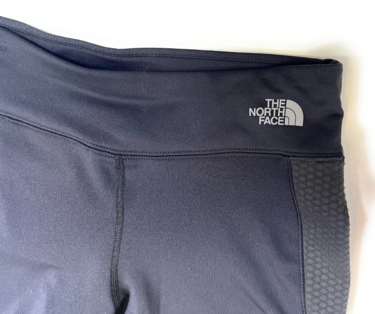 The North Face Women's Flight Series Moxie Multi-Sport & Travel Pants Size XS - Image 4