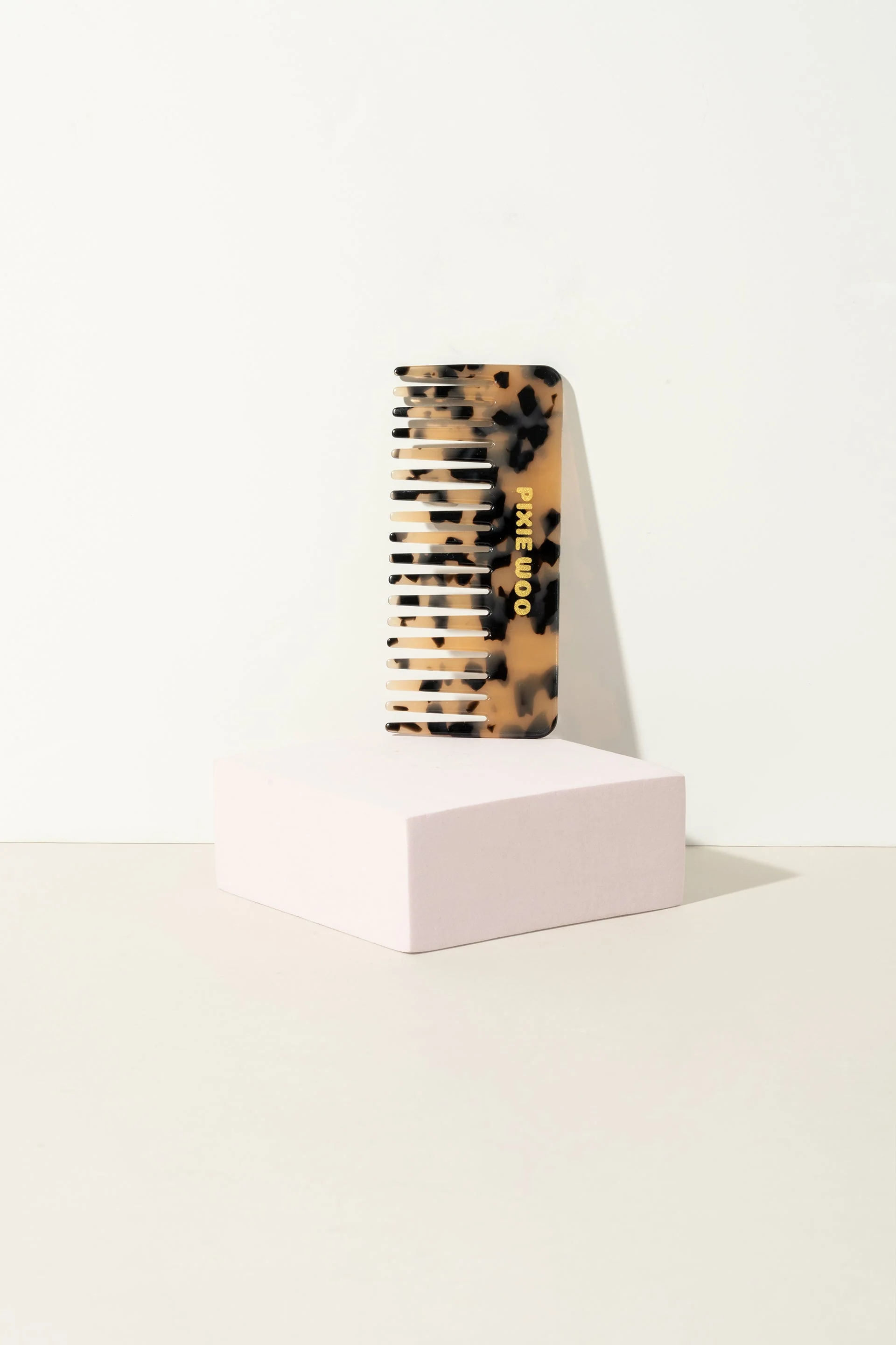The Queen Comb - Image 3