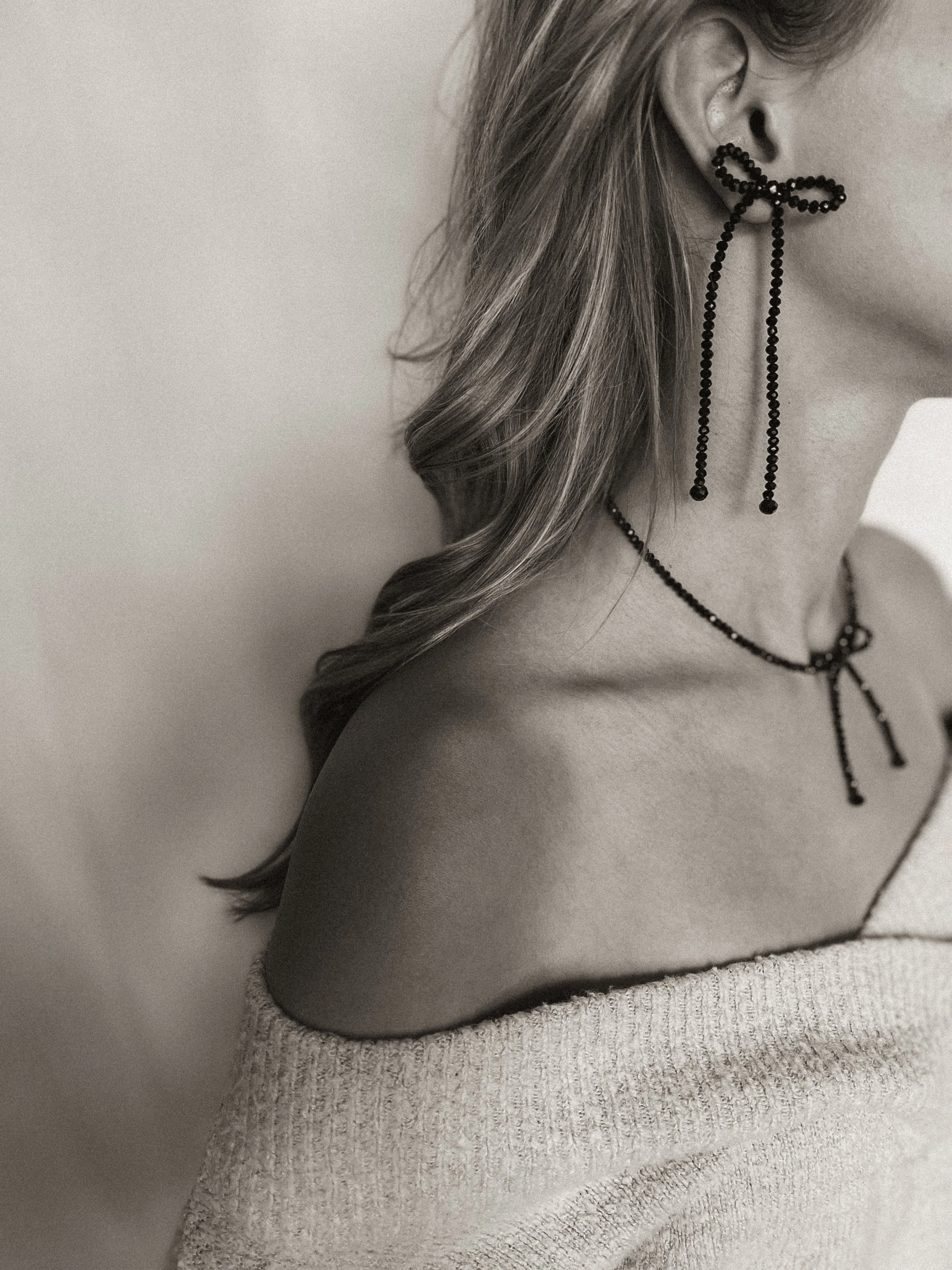 The Sasha Bow Earrings - Image 7