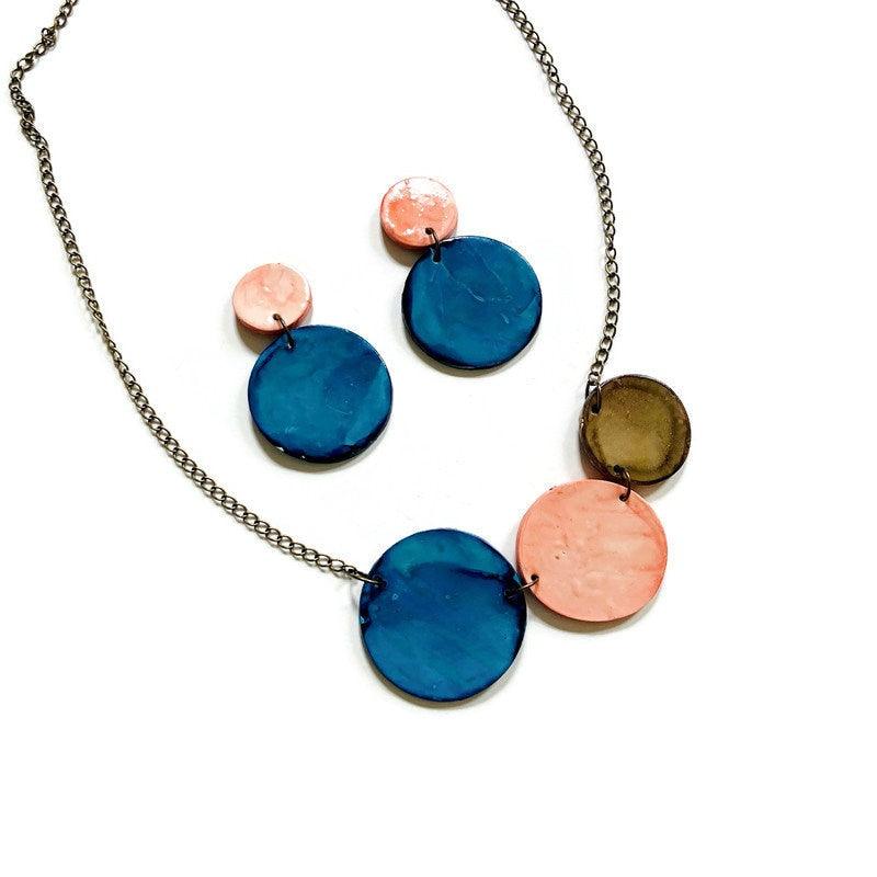 Three Circle Necklace in Denim Blue, Dusty Pink & Grey - Image 6