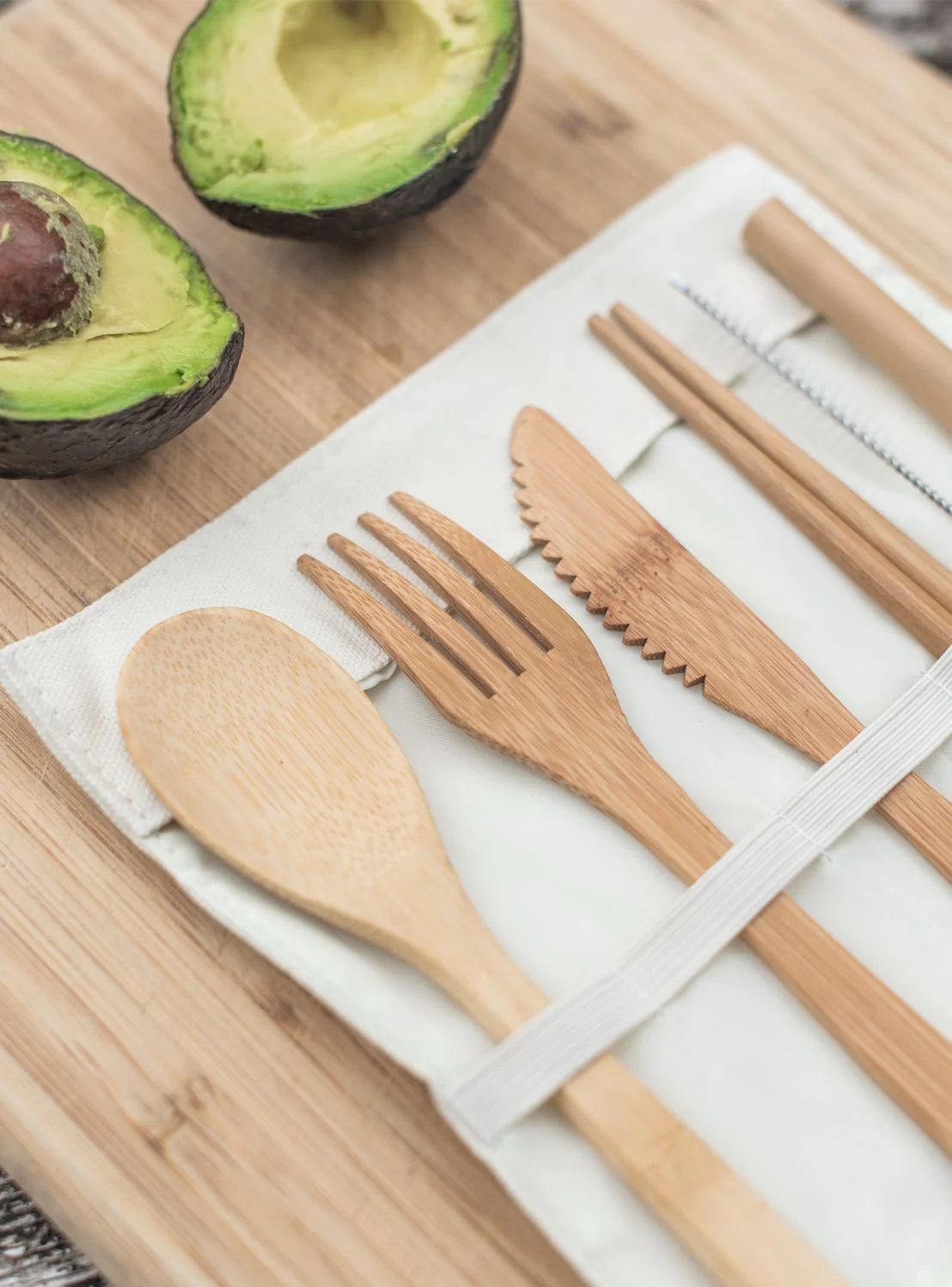 Travel Bamboo Utensil Set With Pouch - Image 4