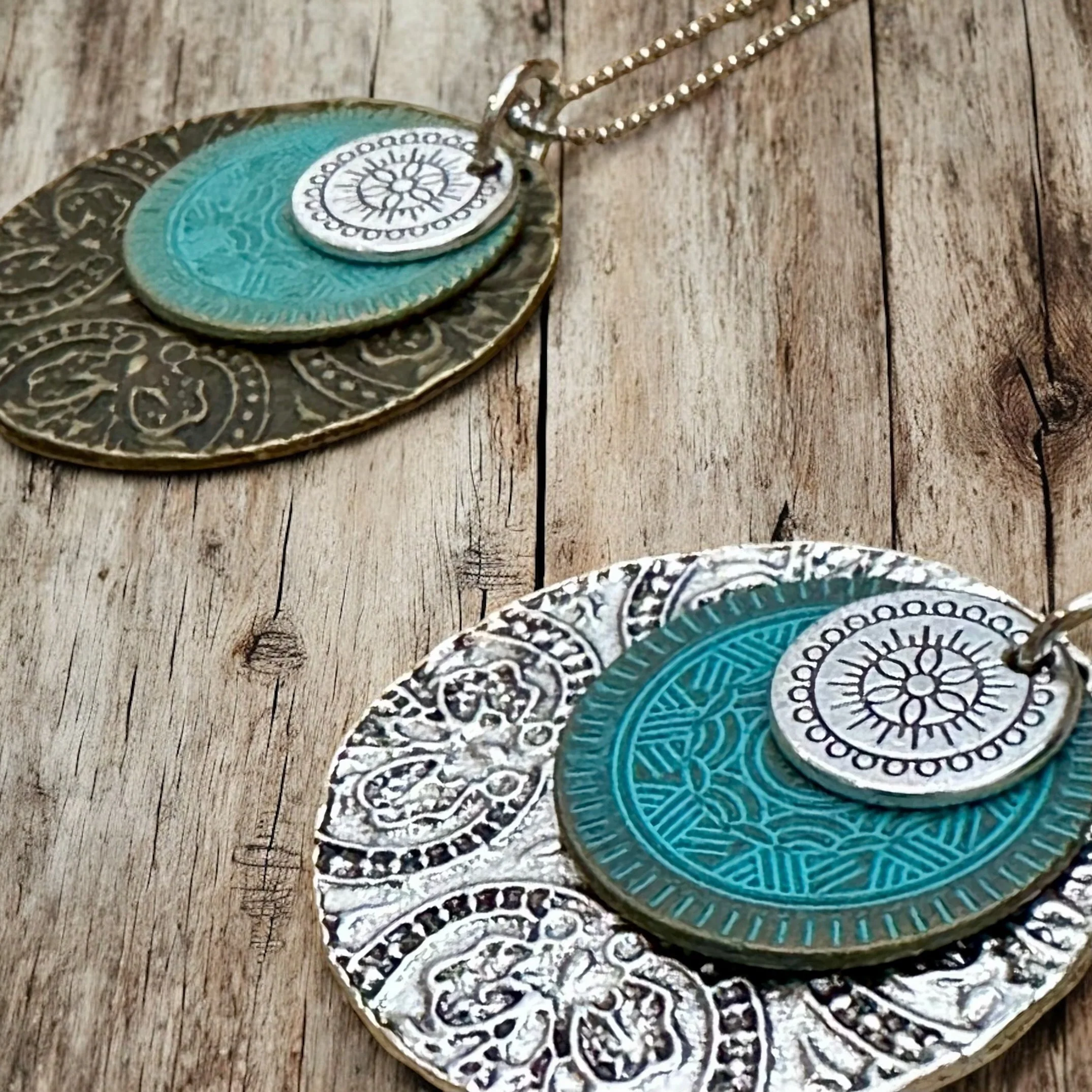 Triple Medallion Pendant Necklace - Image 8