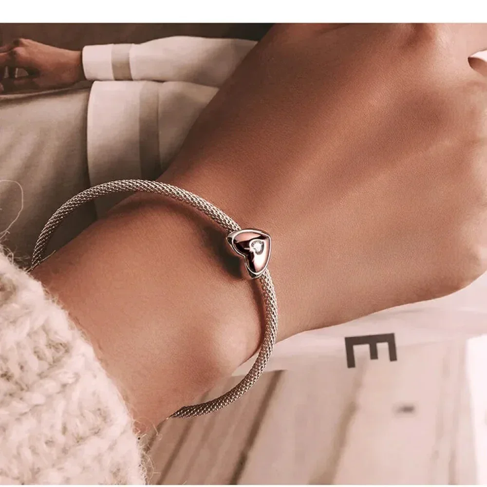 Two-Tone Heart Charm: Embrace Timeless Love - Image 2