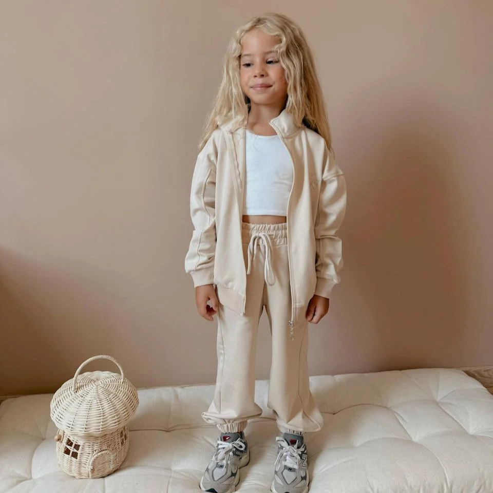 Urban Cool Girls Jogger Set - Image 4