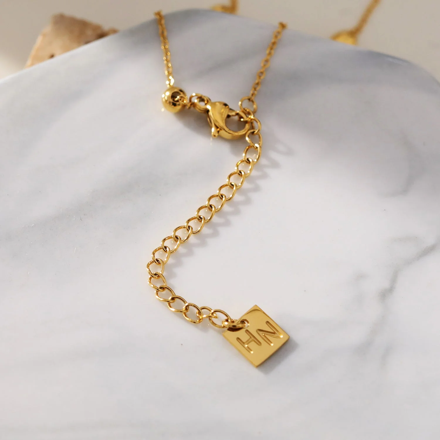 VIGO: Effortless & Essential Oval & Ball Beaded Gold Chain Necklace - Image 7