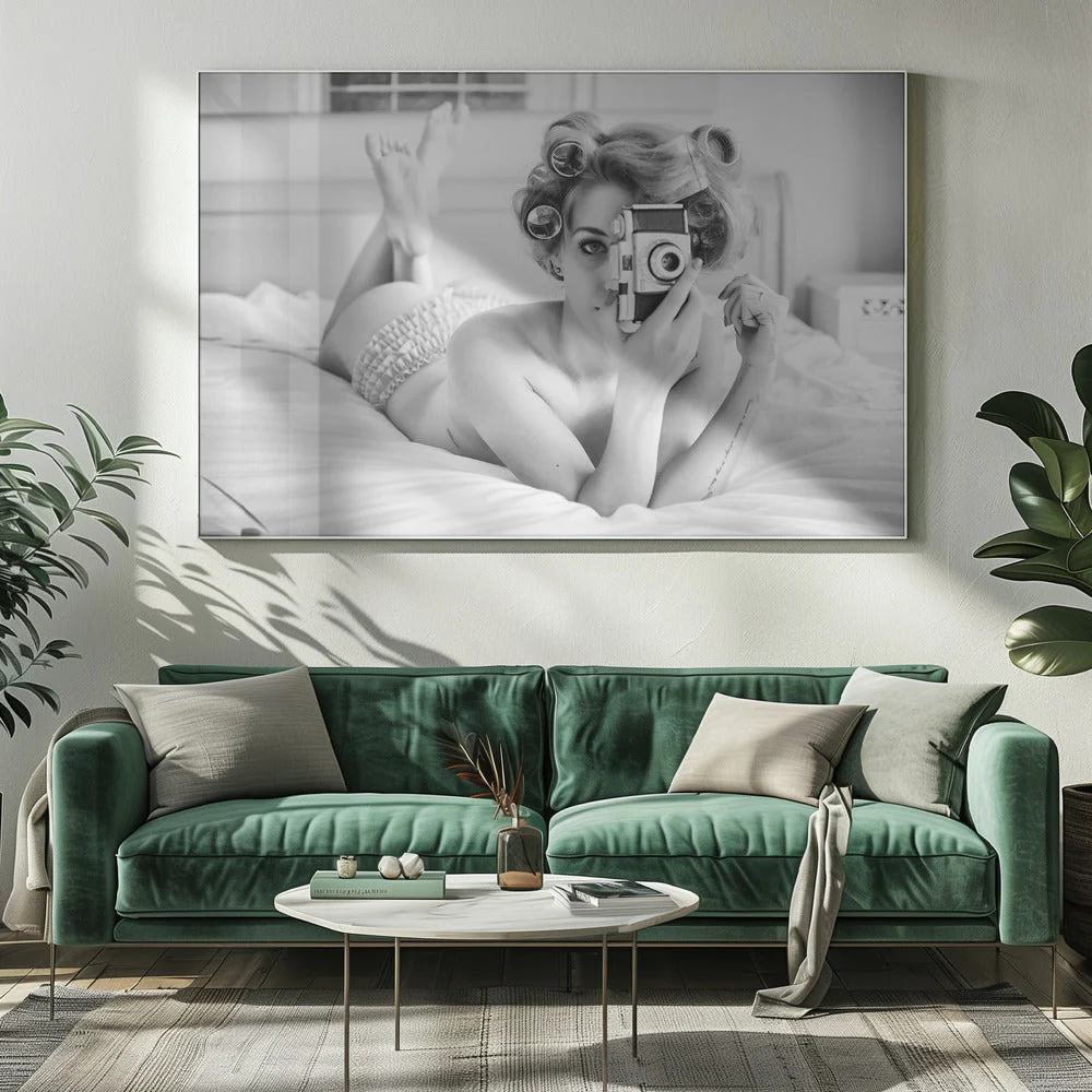 Wall art A chick, a click, and a curl - Image 8