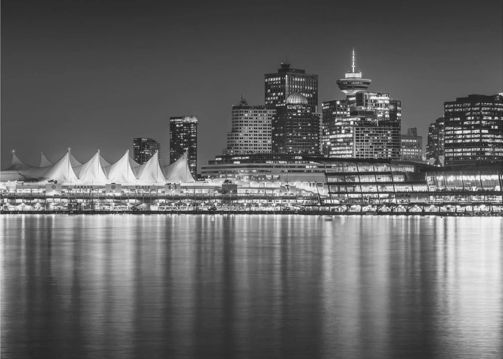 Wall art Charming evening impression from Vancouver | Monochrome - Image 4