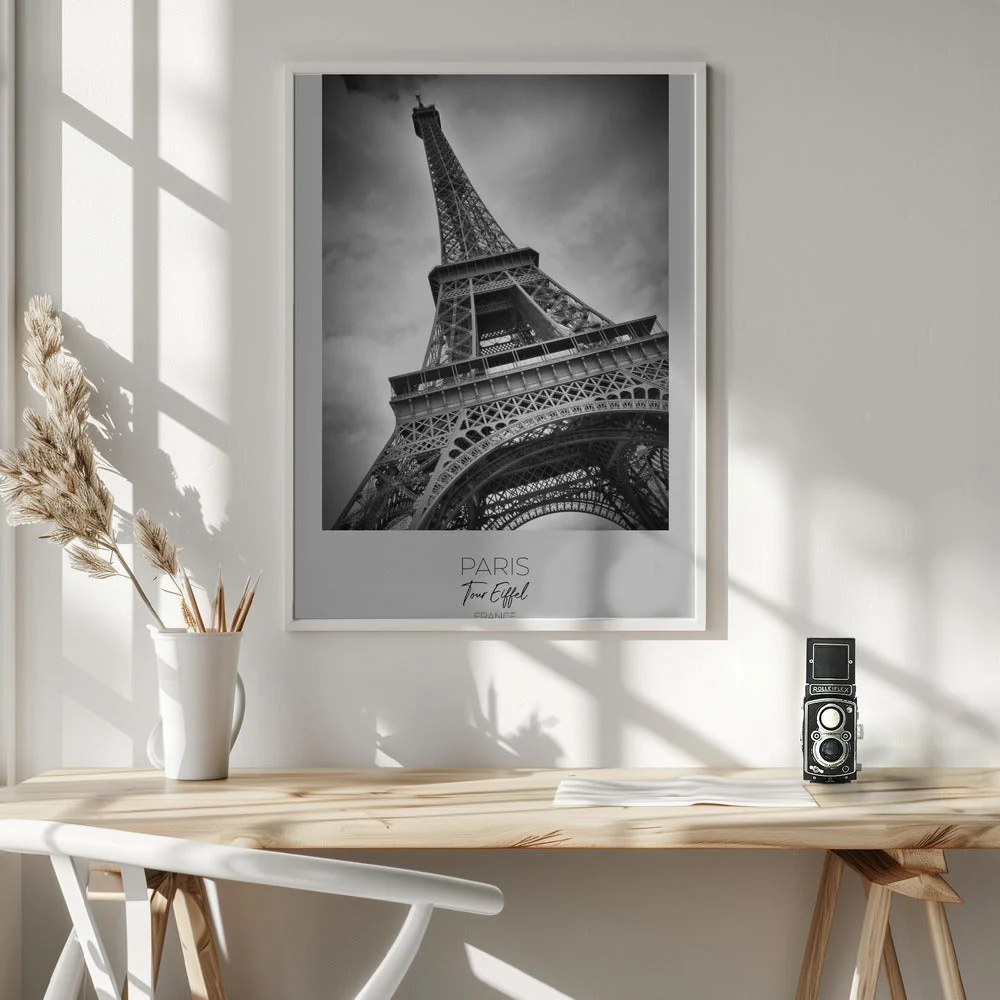 Wall art In focus: PARIS Eiffel Tower - Image 6