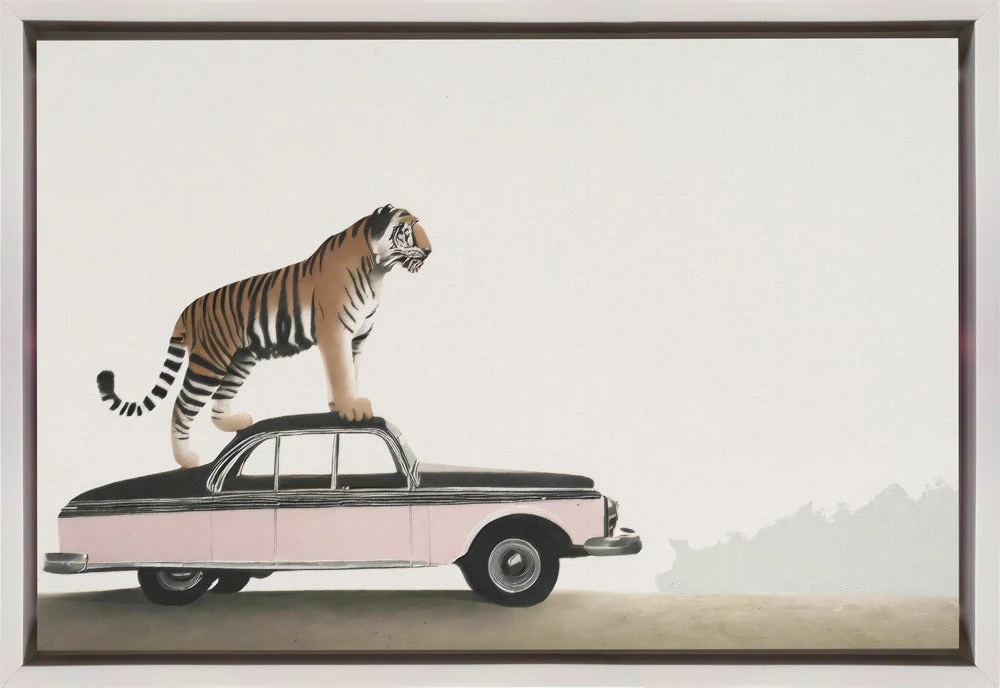 Wall art Tiger on a car roof - Image 2