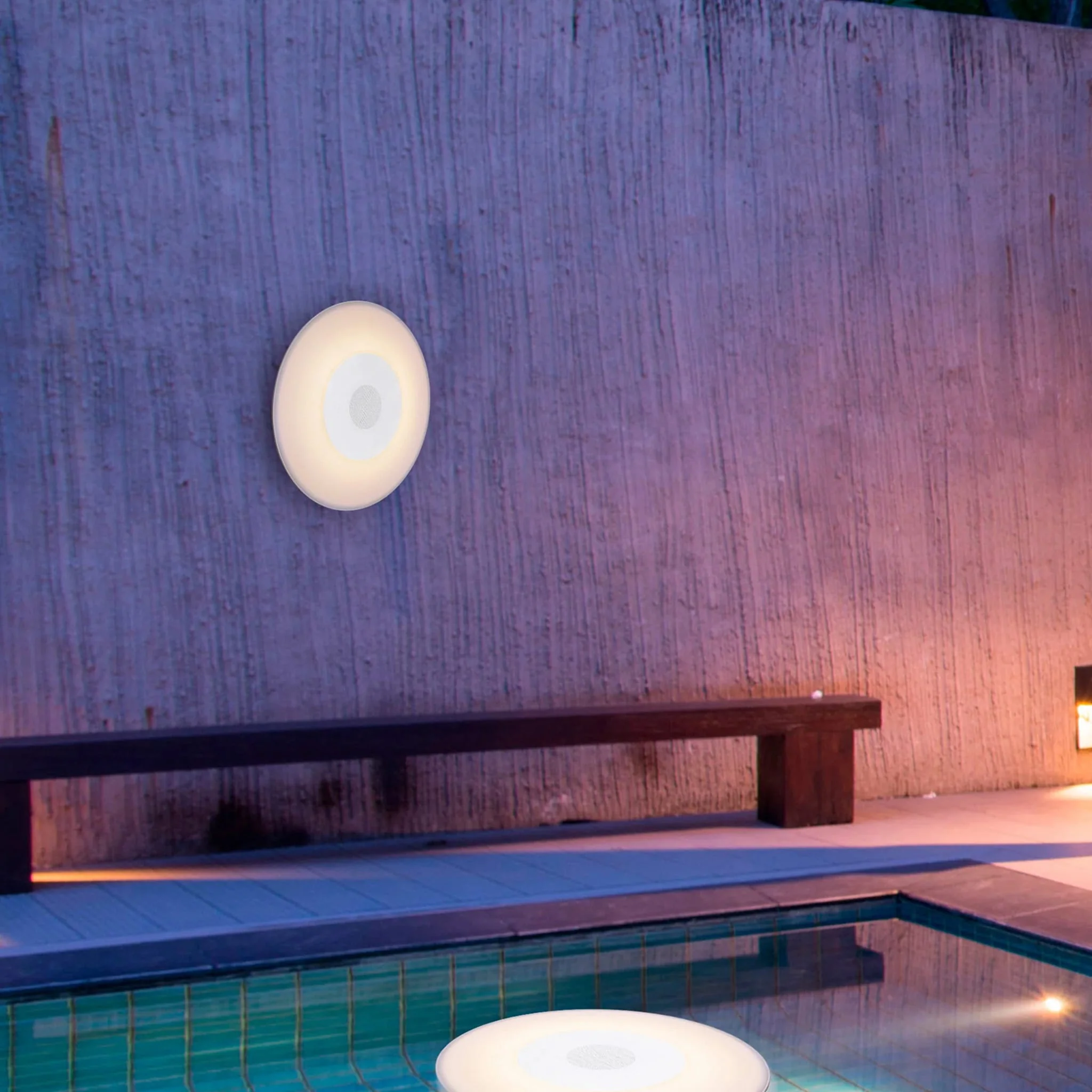 Wally Play Disk<br> Bluetooth Transmitter for Pool - Image 2