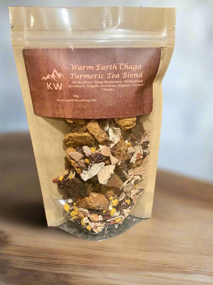 Warm Earth Chaga Turmeric Tea - Image 3