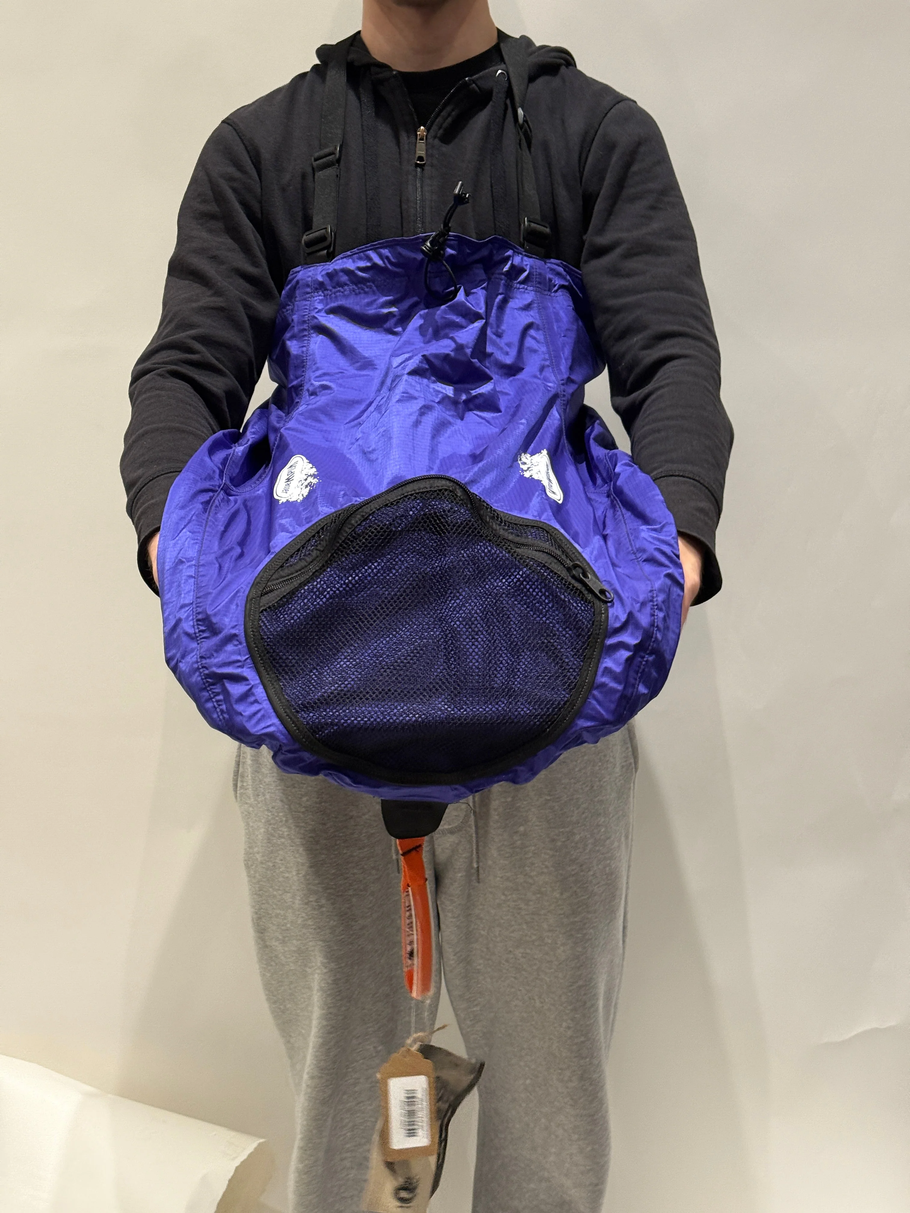 WildWasser Universal Kayak Spray Skirt with Adjustable Tunnel Fit - Image 10