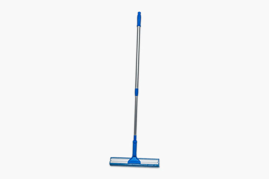 Window Cleaning Squeegee & Microfiber Scrubber - Image 2