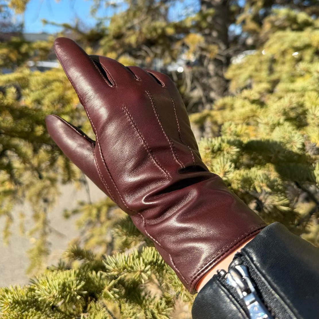 Women's Drum Dyed Lamb Leather Gloves with Wool Blend Lining - Image 13